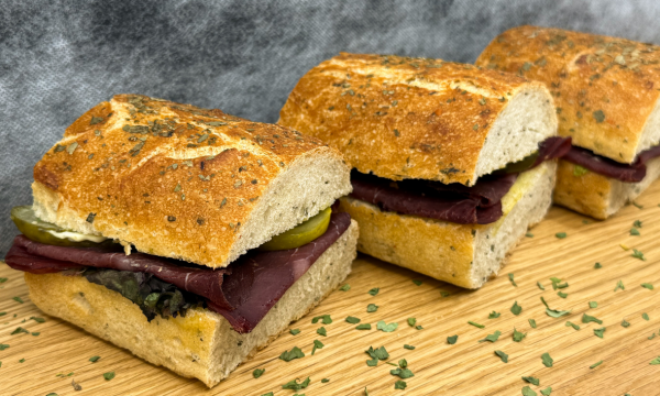 Alpenkräutersandwich Oktober 2025