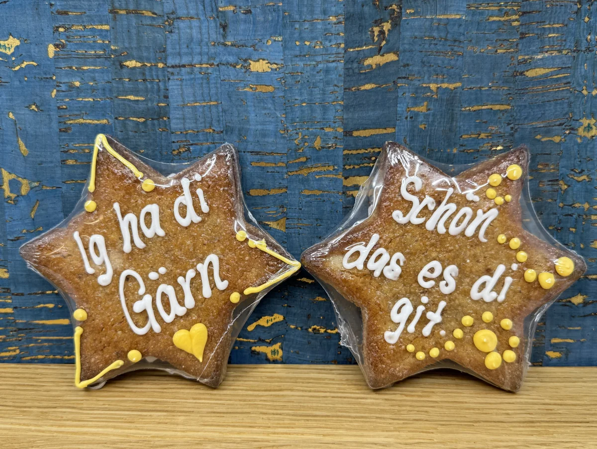 Haselnusslebkuchen Stern