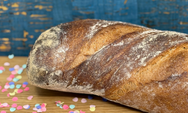Brot mit Konfetti